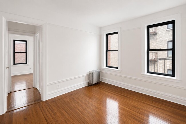 Building Photo - 21 Magaw Pl