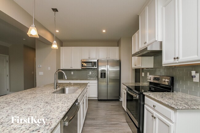 Building Photo - 1701 Speartip Ln