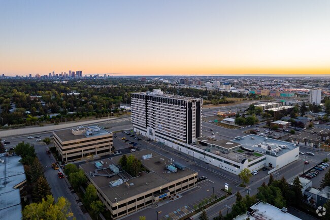 Photo aérienne - Mayfair Place Apartments