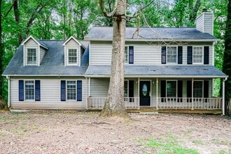 Building Photo - 240 Brookclear Ln