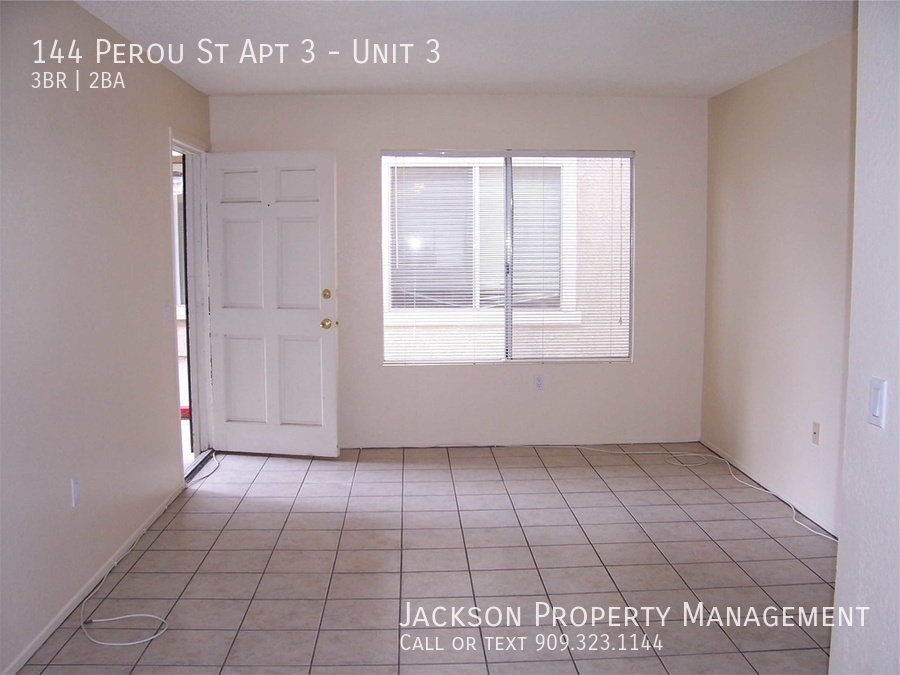 Foto principal - Spacious 3 Bedroom Unit