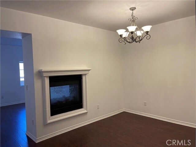 Building Photo - 3416 E Temple Way