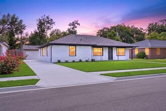 Building Photo - 1202 Dogwood Dr