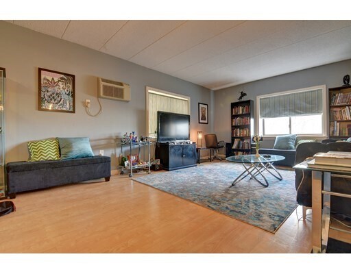 Foto del edificio - 308 Quarry St