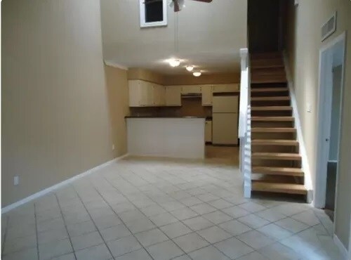 Building Photo - 3834 Willow Springs Ln