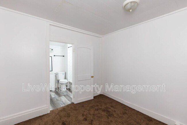 Foto del edificio - 2427 30th St SW