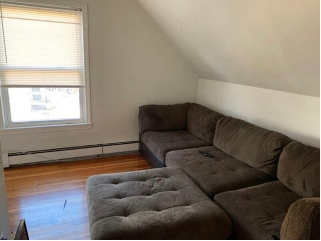 Foto principal - 156 Morrison Ave