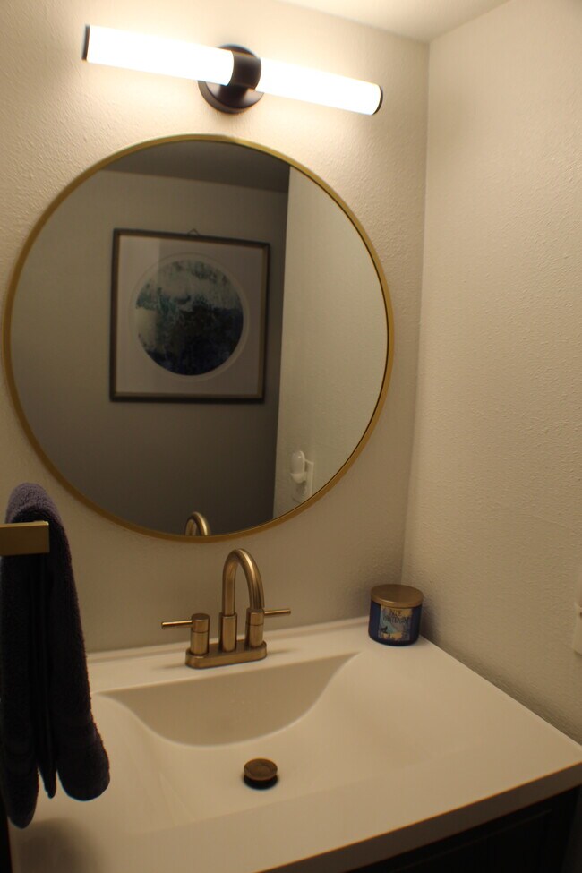 Foto del edificio - 7395 E Eastman Ave