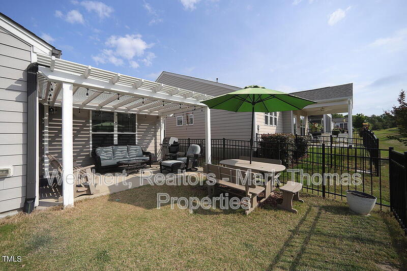 Photo - 520 Turnstone Drive