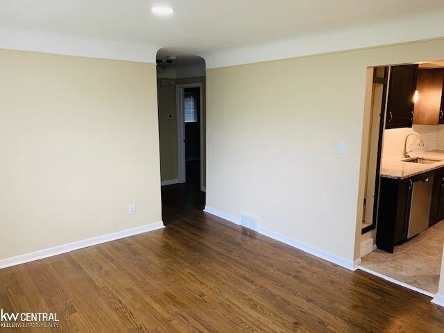 Foto del edificio - 25762 Wagner Ave
