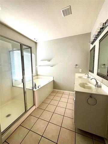 Building Photo - 10129 Bull Run