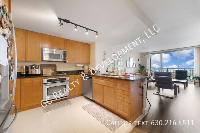 Foto del edificio - 807 Davis St