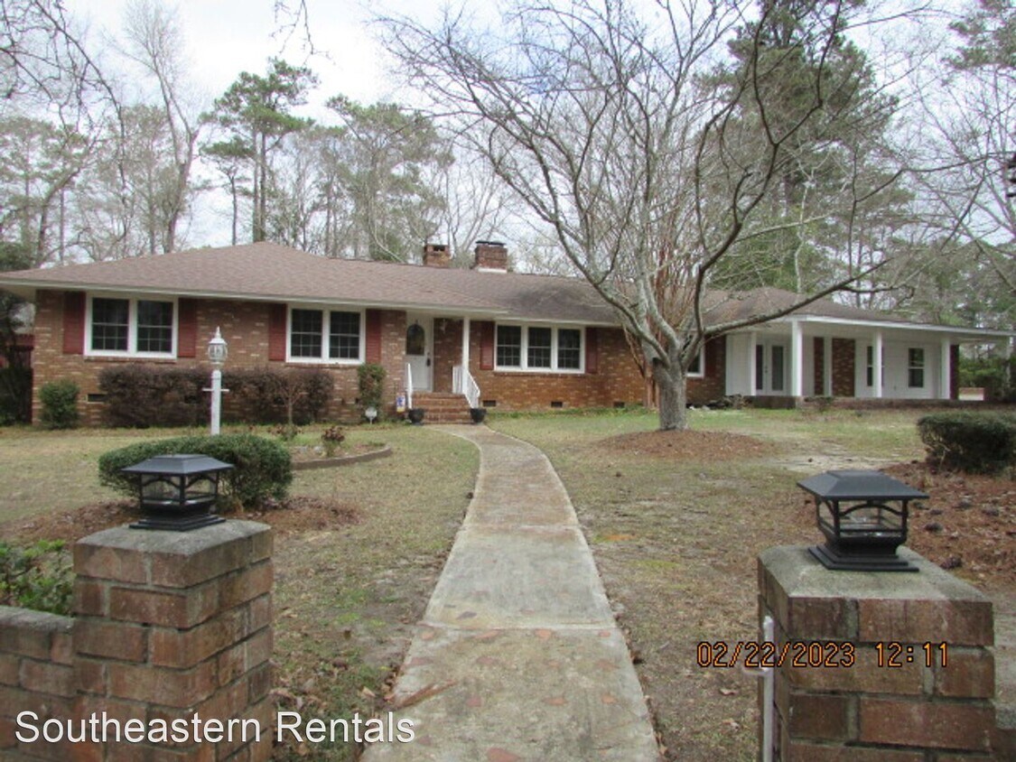Primary Photo - 4 br, 3 bath House - 63 Paisley Park