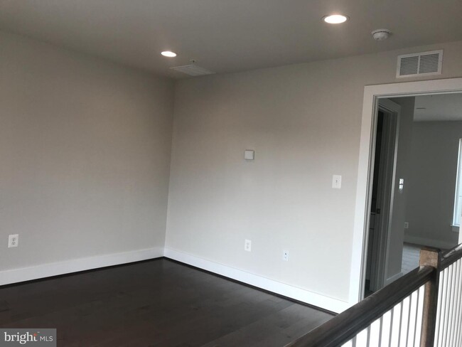 Building Photo - 4919 Trail Vista Ln