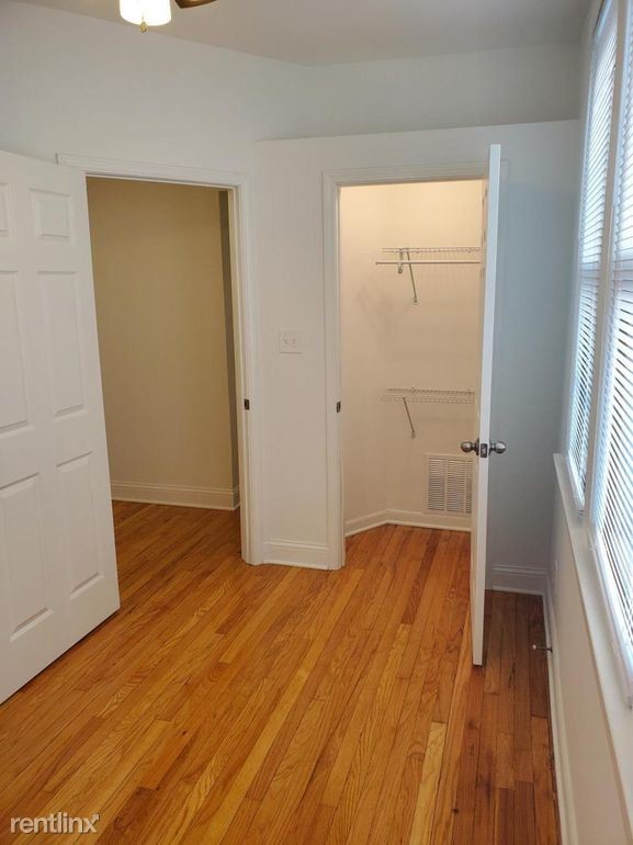 Building Photo - 2 br, 1 bath  - 5040 S Archer Ave