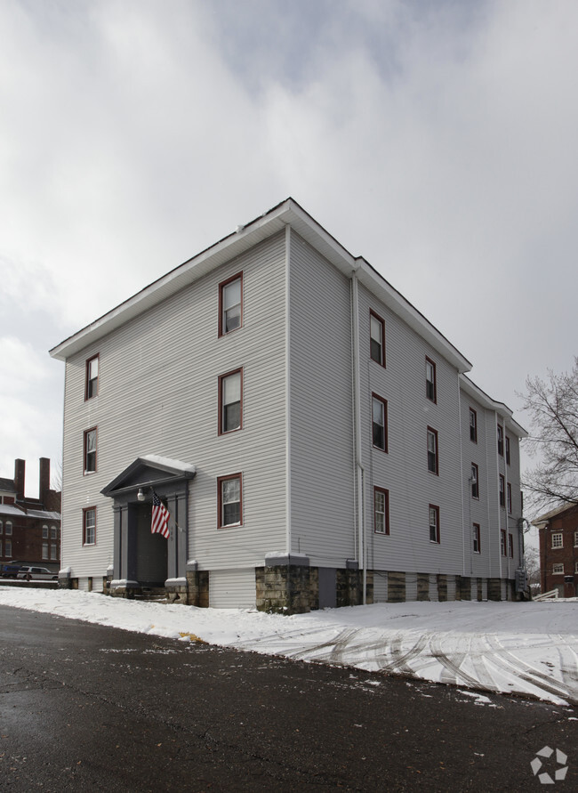 Foto del edificio - 149 S Freedom Ave