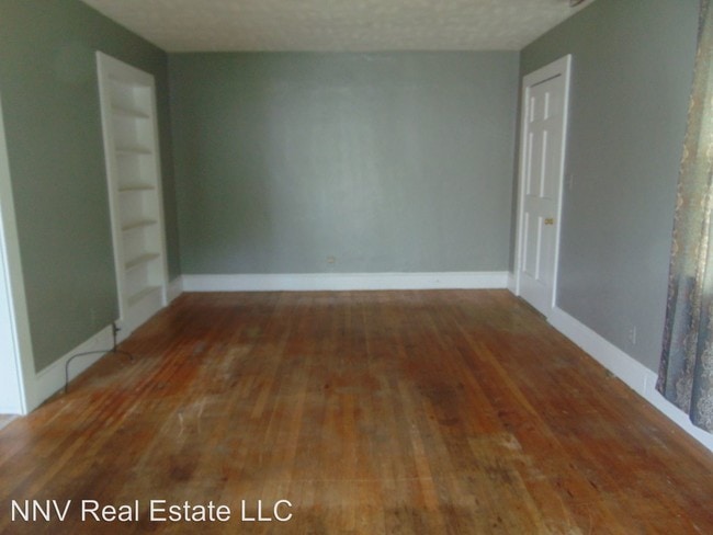 Building Photo - 2 br, 1 bath House - 1004 Orange Ave