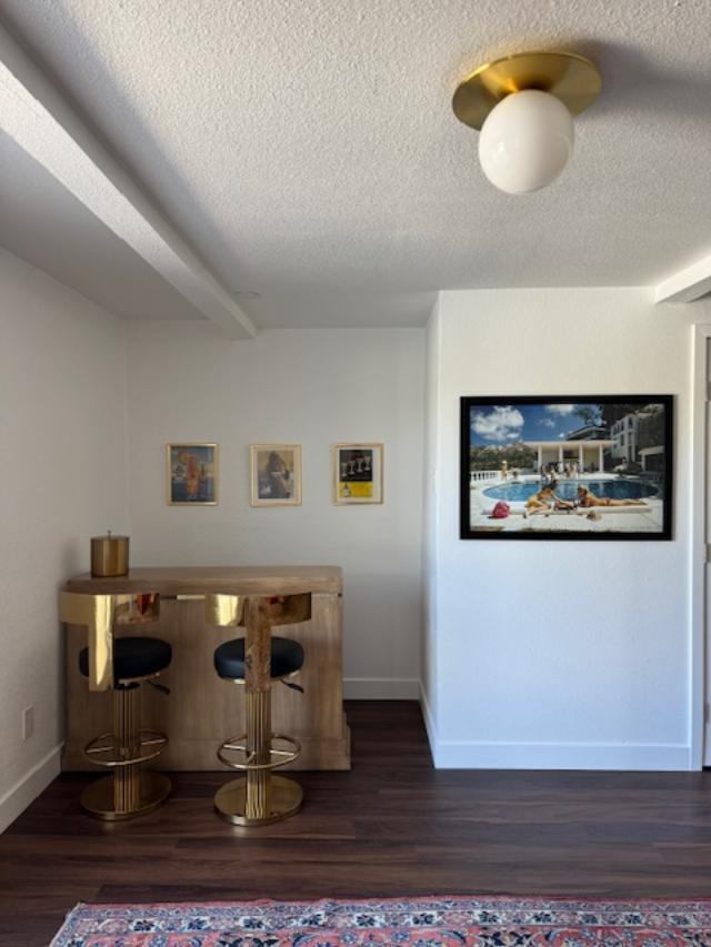 Foto del edificio - 2218 N San Antonio Rd