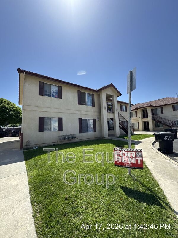 Building Photo - 3733 W Myrtle Ct