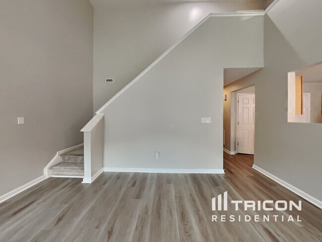 Foto del edificio - 4309 Grandover Dr