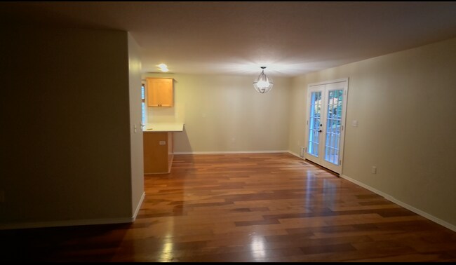 Foto del edificio - 3047 S Cedar Ridge Dr