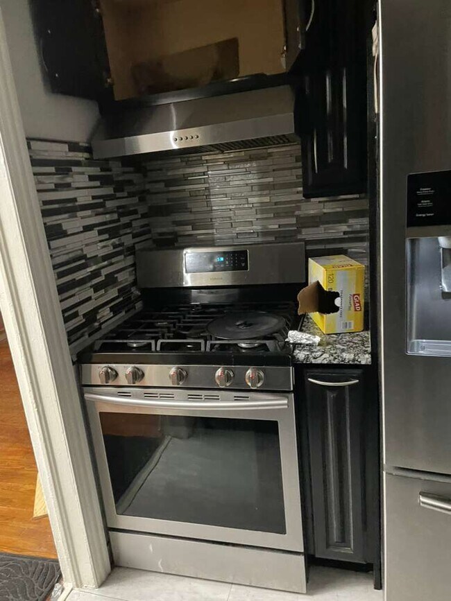 Foto del edificio - 8321 S Hoyne Ave