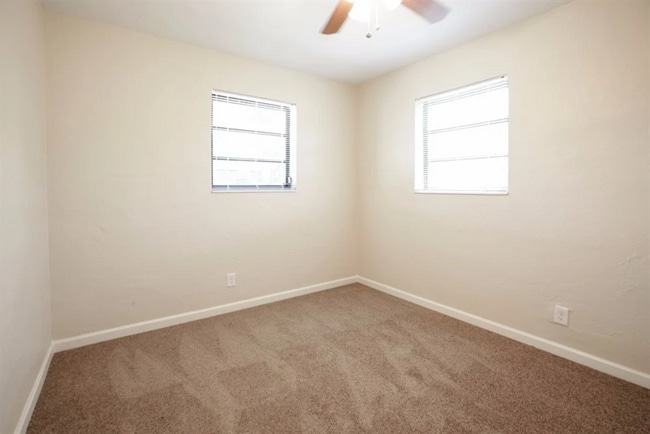 Foto del edificio - 1533 NW 41st Ct