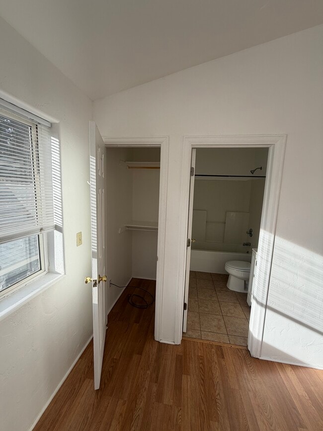 Foto del edificio - 310 First St