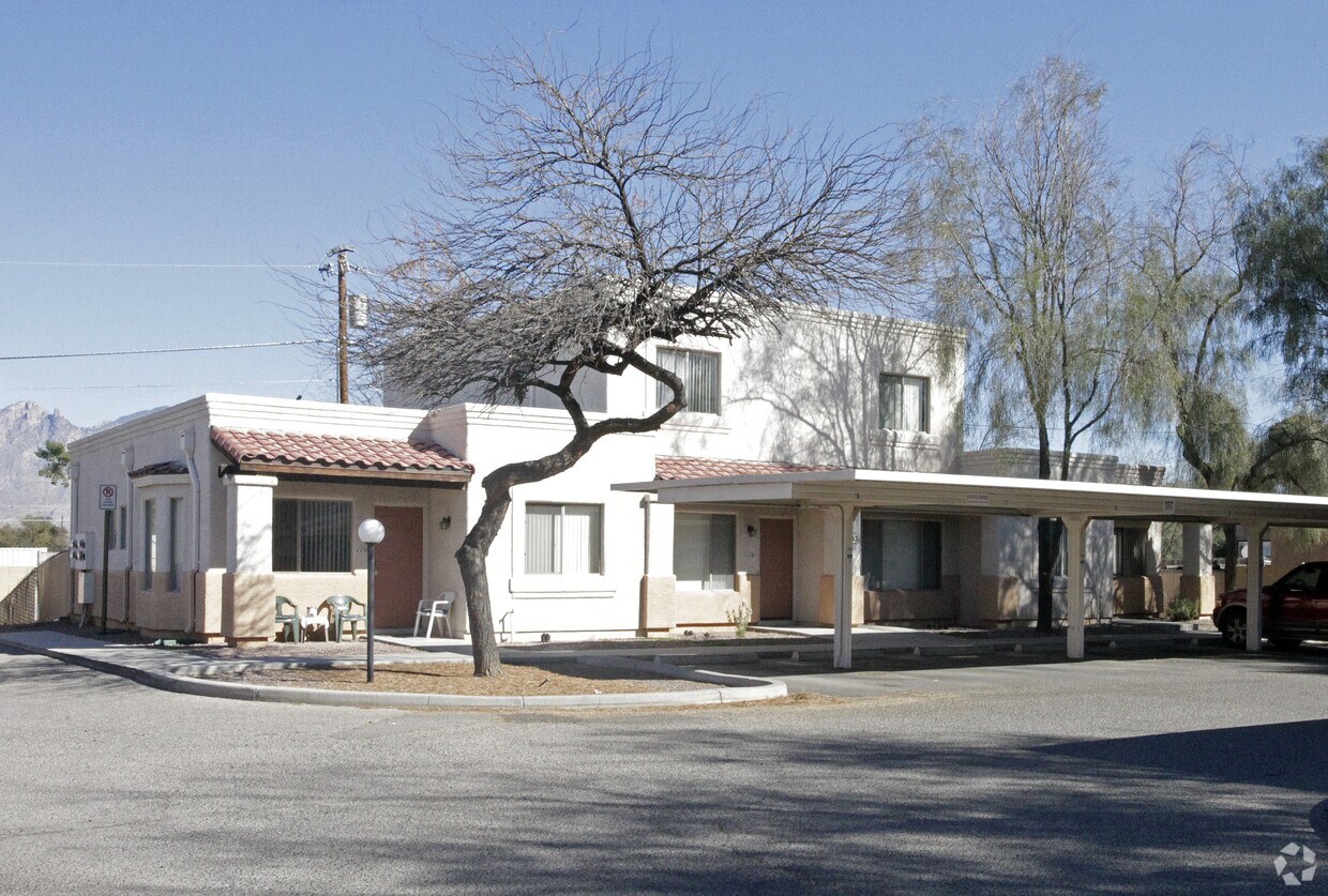 Foto del edificio - Bermuda Townhomes