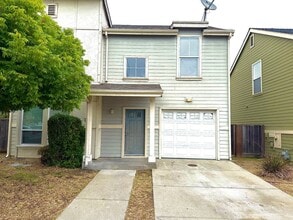 Building Photo - 2941 Chavez Ln