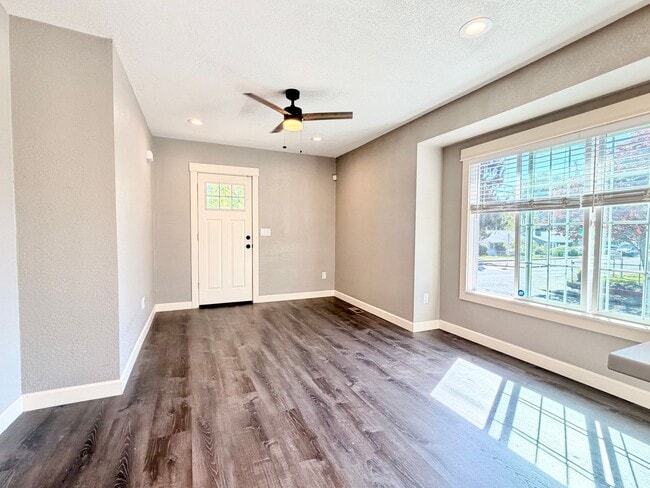 Building Photo - Lovingly Updated Home with Separate Garage, Outdoor Cat Enclosure, Finished Basement, Large Yard,...