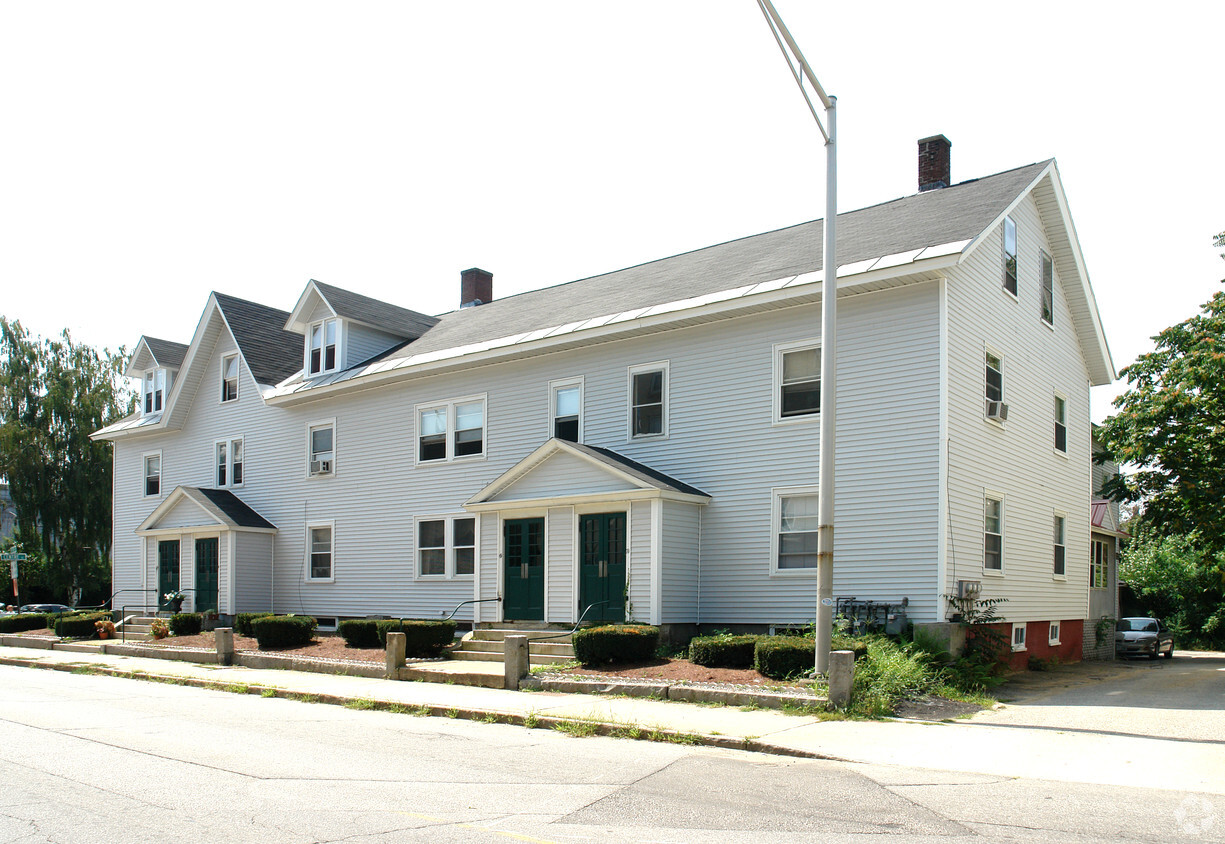 Building Photo - 65-71 N State St