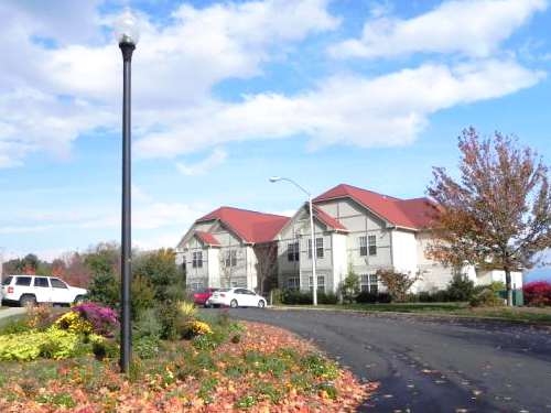 Building Photo - Wind Ridge Apartments