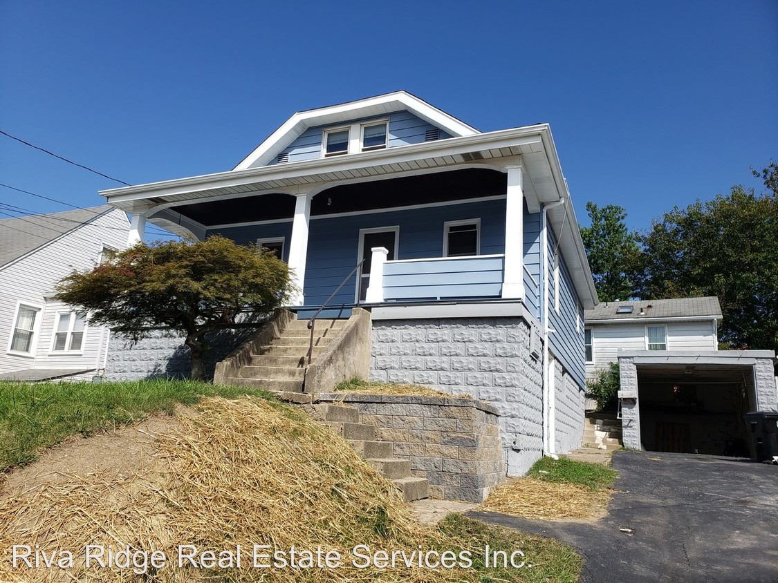 Primary Photo - 3 br, 1 bath House - 2734 South Park Road