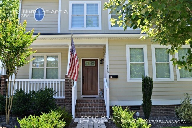 Building Photo - 910 9th St