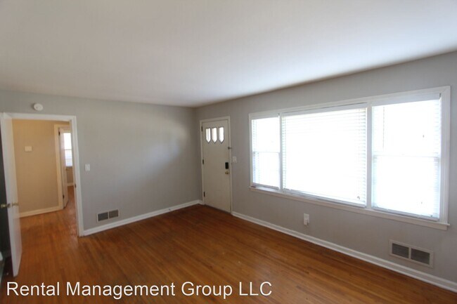 Building Photo - 3 br, 1 bath House - 329 24th Court NW