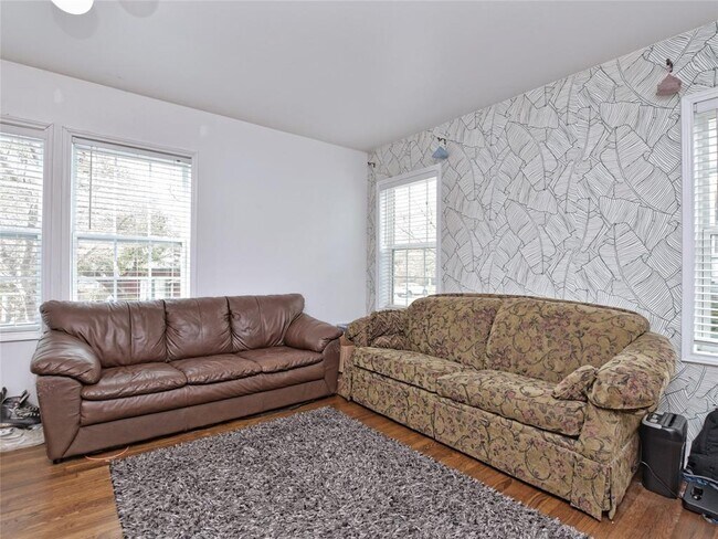 Foto del edificio - 206 E 31st St