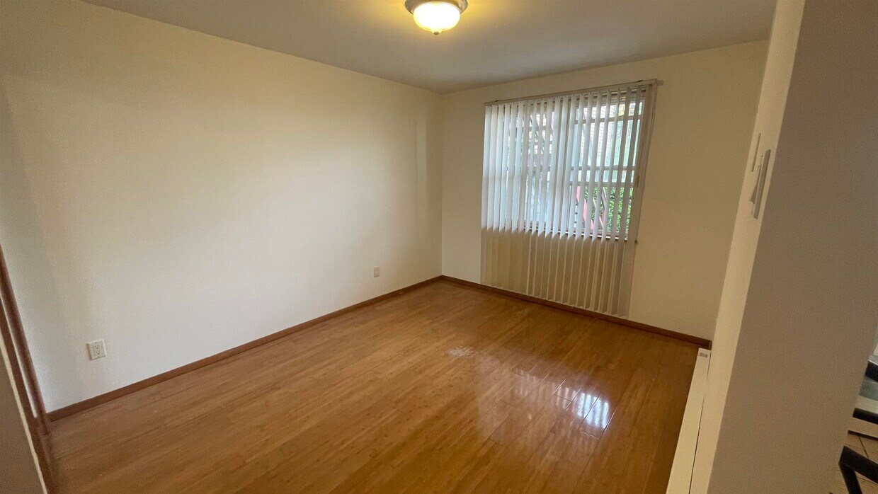 Foto principal - 79 E 23rd St