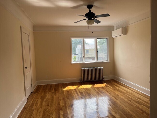 Foto del edificio - 20 Frost Pond Rd