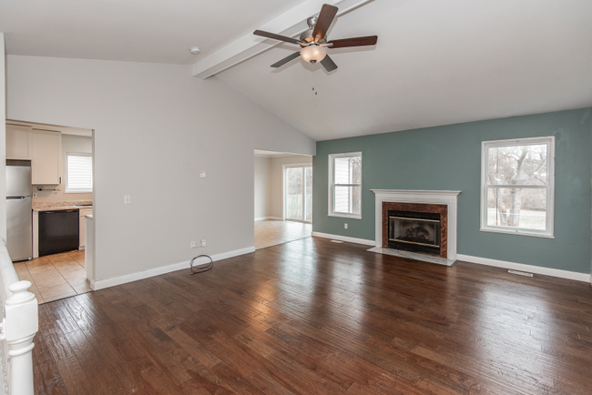 Building Photo - 1345 Snowbird Ln