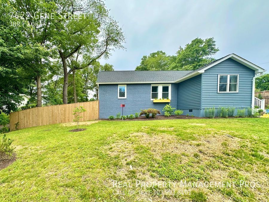 Foto principal - 7422 Gene St