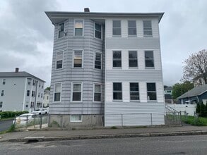 Building Photo - 27 Granby Rd