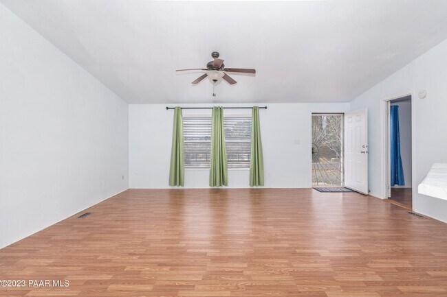 Foto del edificio - 17442 E Bob White Rd