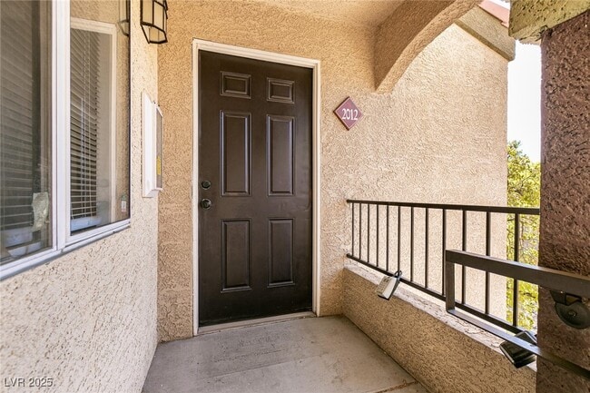 Building Photo - 7885 W Flamingo Rd