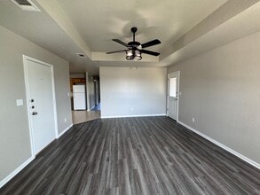 Building Photo - 507 Bermuda St