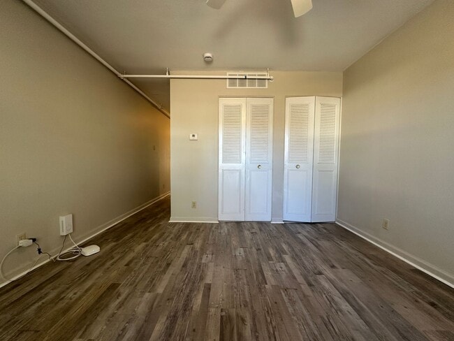 Interior Photo - Shelbourne Apartments