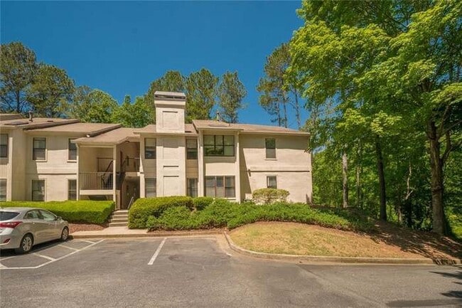 Building Photo - 1316 Old Hammond Chase