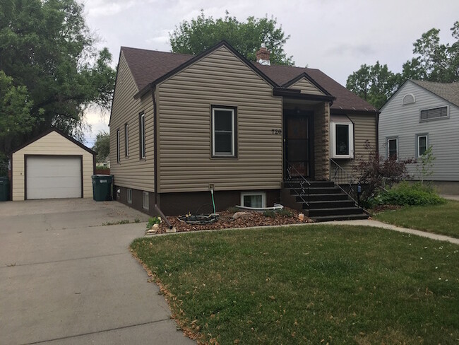 Building Photo - Adorable 3 Bedroom Ranch Style Home