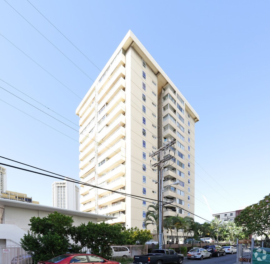 The Governor Cleghorn Apartments Honolulu, HI