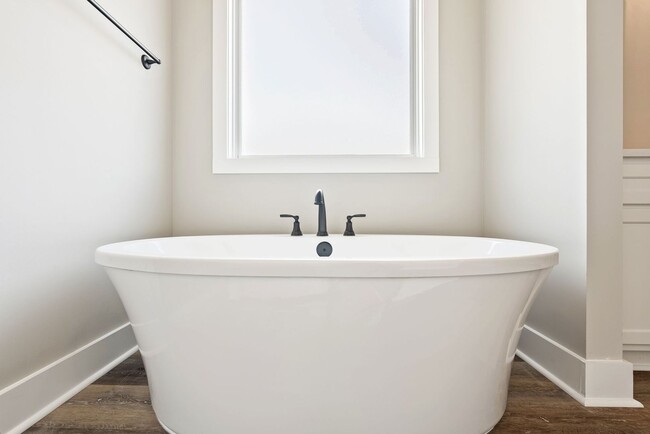 Foto del edificio - New Construction. Available now. 3 Br 2.5 Ba open concept home